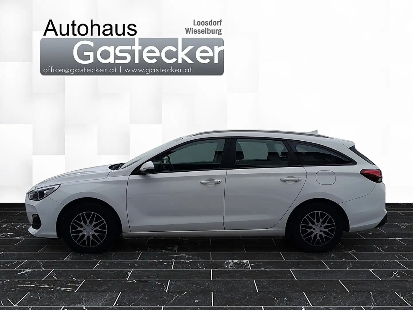 Hyundai i30 CW 1,6 CRDi Level 3 (Trend) Weiß - 2