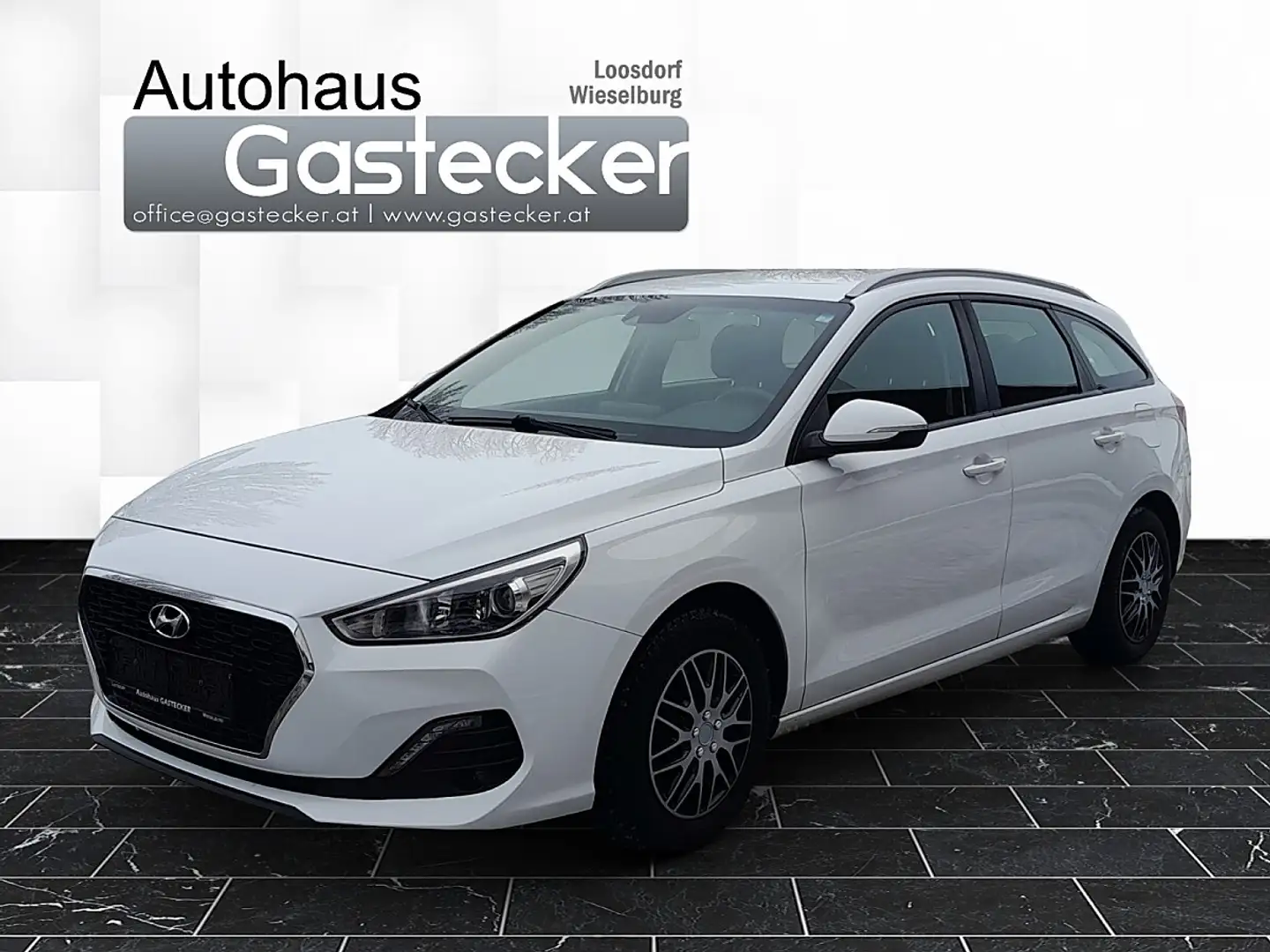 Hyundai i30 CW 1,6 CRDi Level 3 (Trend) Weiß - 1
