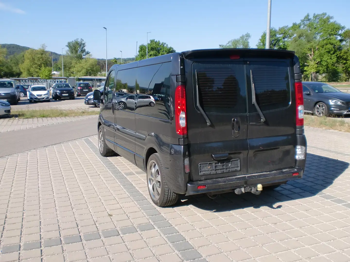 Renault Trafic Trafic 2.0 dCi 115 FAP L2H1 Klima Webasto Kamera Schwarz - 1