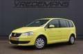 Volkswagen Touran 1.9 TDI Comfortline AUTOMAAT Geel - thumbnail 1