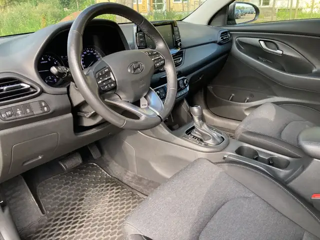 Hyundai i30 view 10