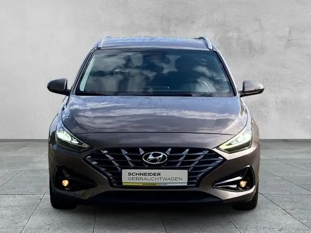 Hyundai i30 view 8