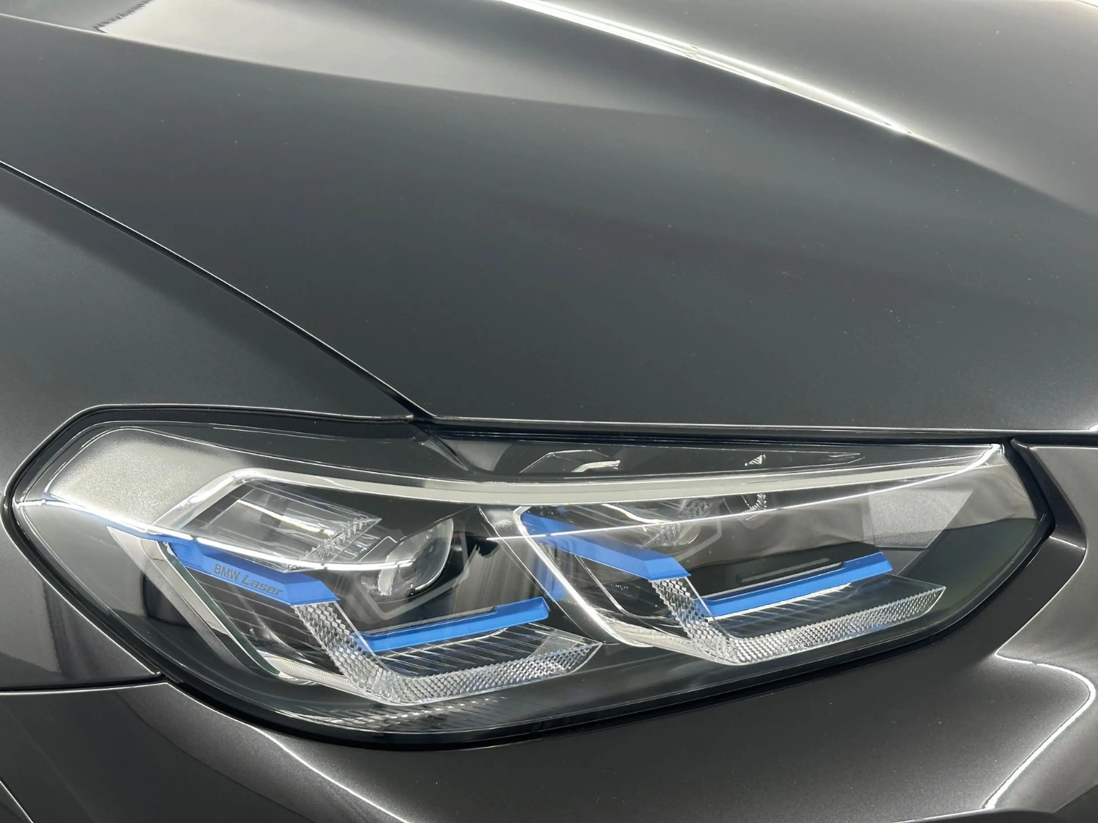 BMW iX3 Inspiring M-Sport Leder Laserlicht AHK 19" — photo 10
