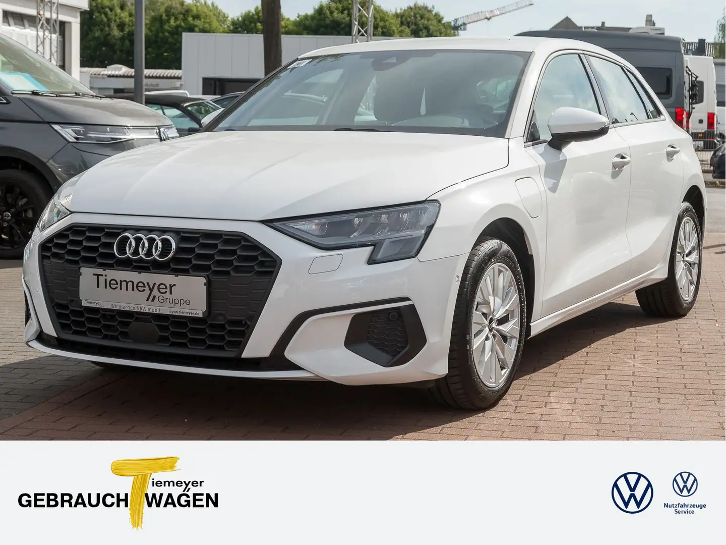 Audi A3 40 TFSI e LED SITZHZ PARKLENK Weiß - 1