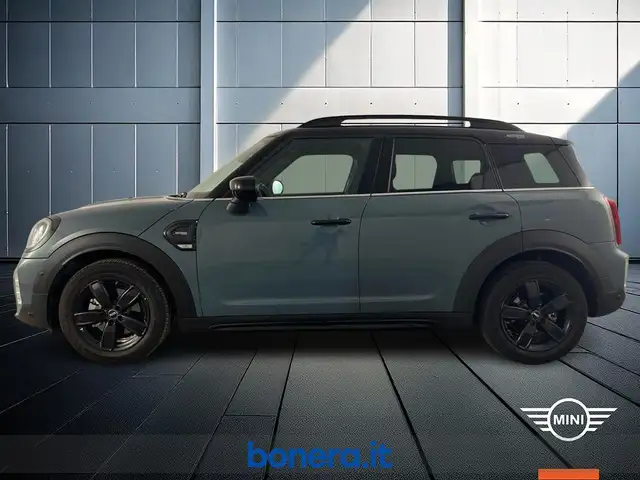 Mini Cooper Cooper view 9