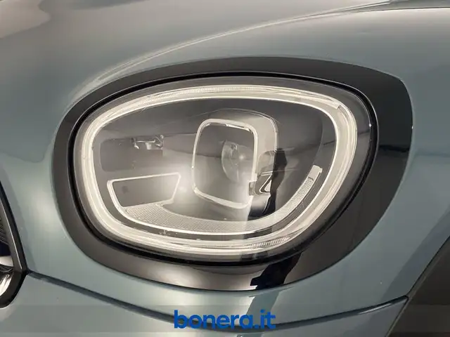 Mini Cooper Cooper view 10