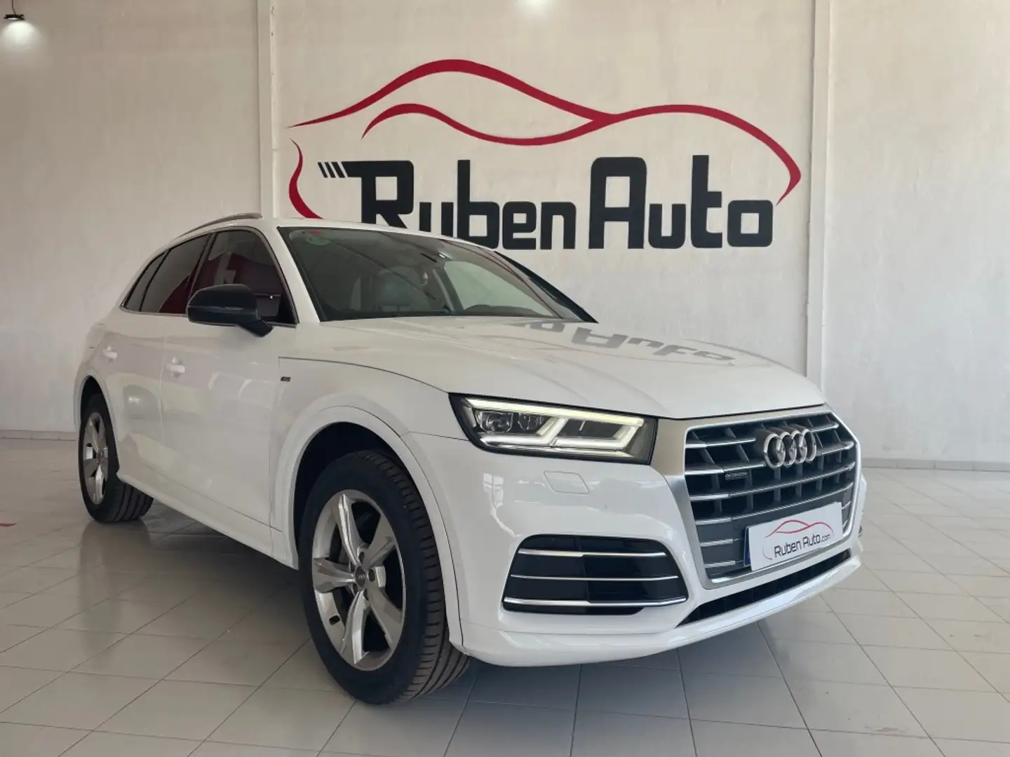 Audi Q5 2.0TDI S line quattro-ultra S tronic 140kW Blanc - 1