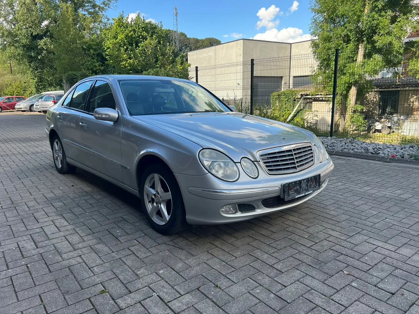 Mercedes-Benz E 320 Elegance - 1