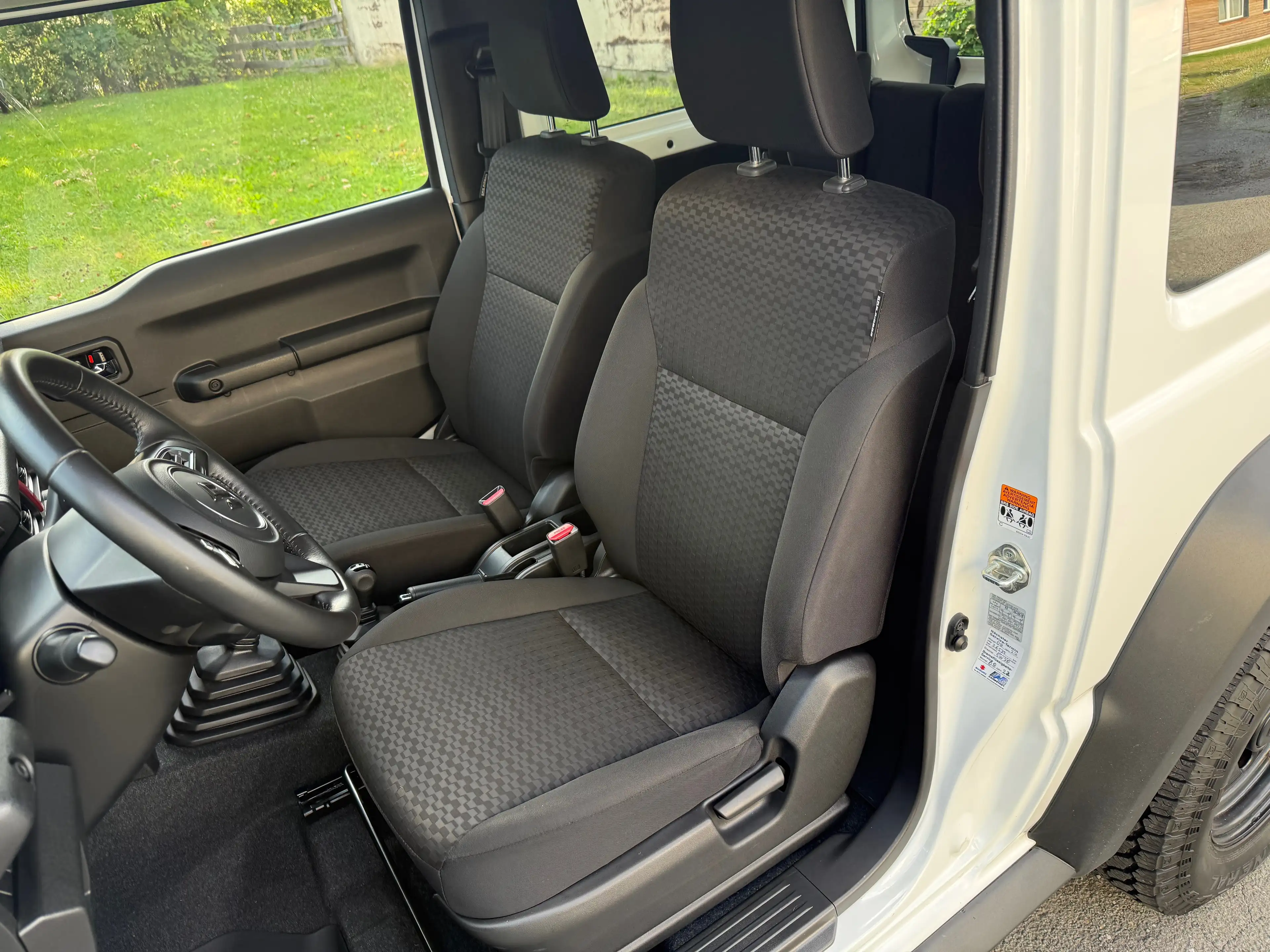 Suzuki Jimny Jimny 1.5 ALLGRIP Comfort+ LED Kamera 4x4 Allrad GJ AHK — photo 6