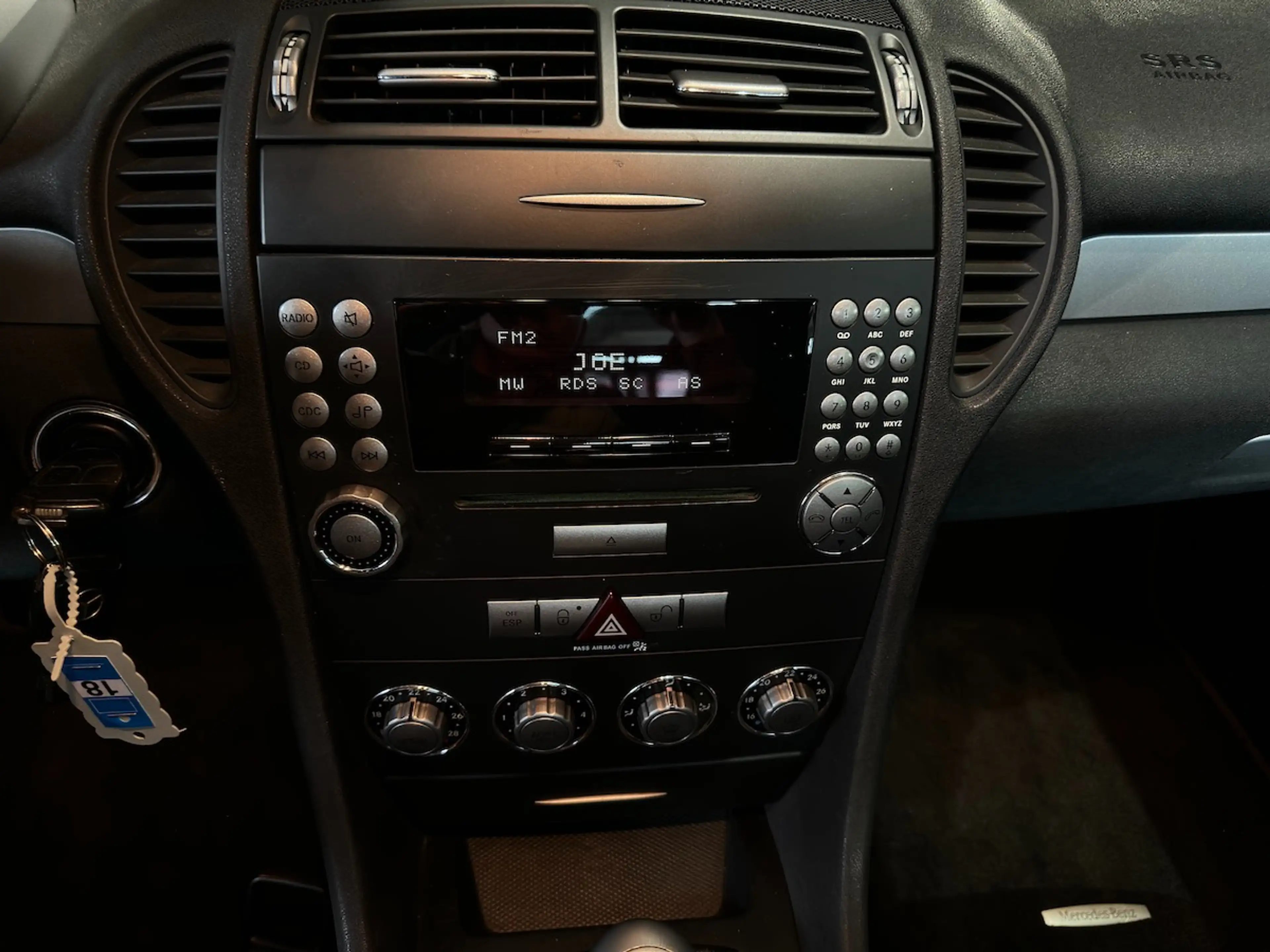 Mercedes-Benz SLK 200 Kompressor | Cabrio | Airco | Radio | Handsfree | — photo 19