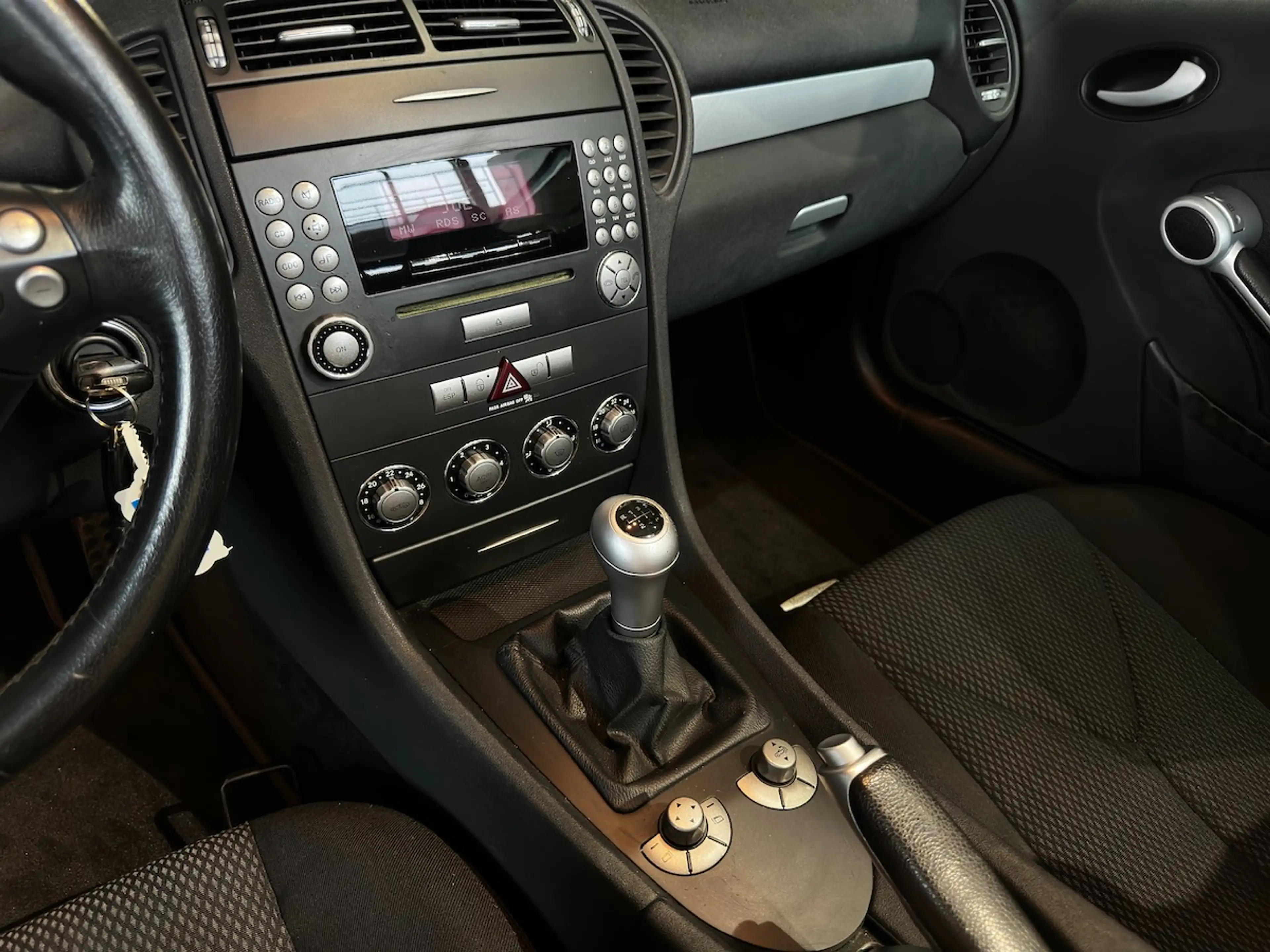 Mercedes-Benz SLK 200 Kompressor | Cabrio | Airco | Radio | Handsfree | — photo 18