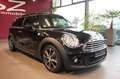 MINI One Clubman Schwarz - thumbnail 1