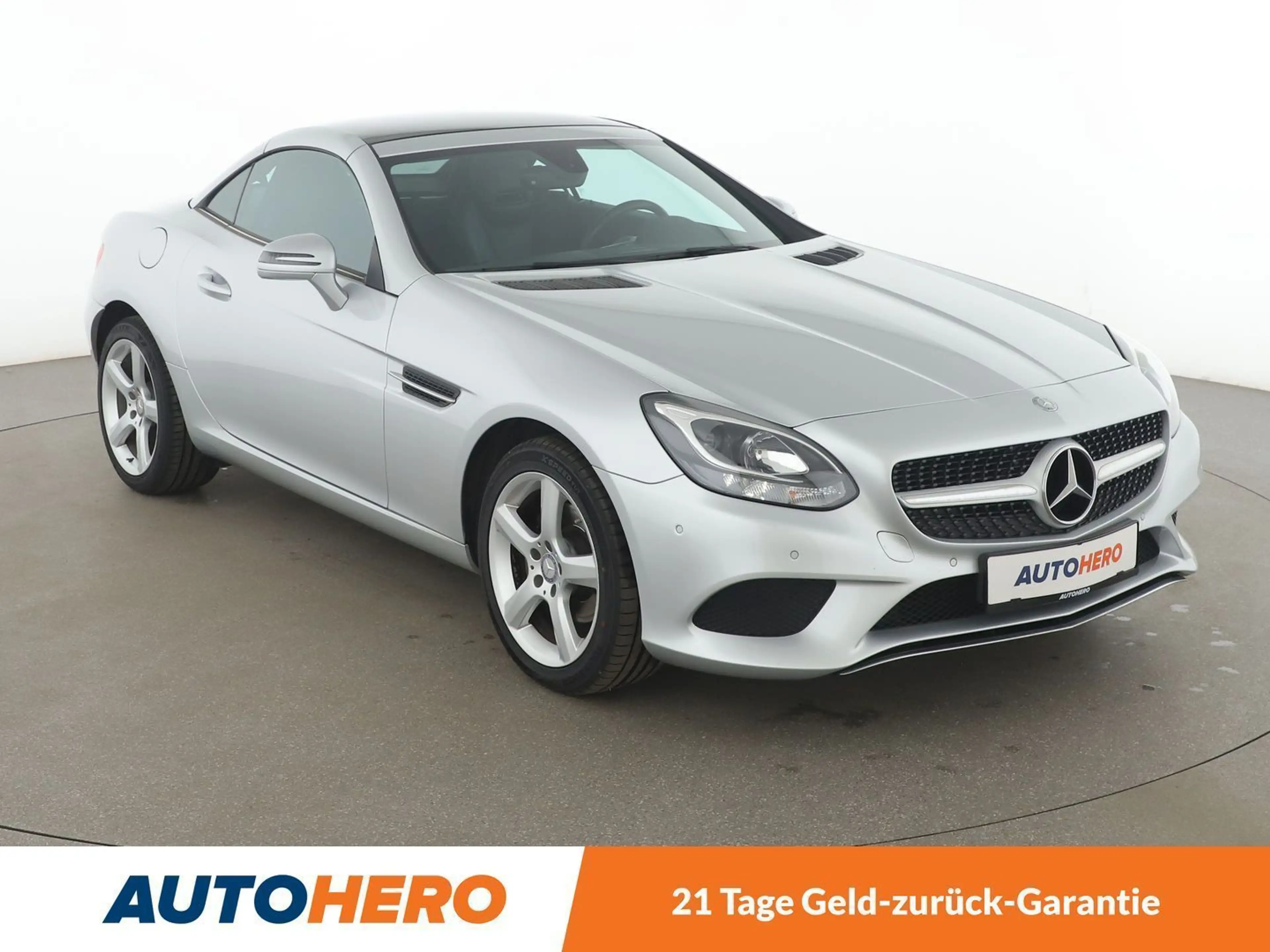 Mercedes-Benz SLC 180 Aut.*NAVI*TEMPO*PDC*SHZ*KLIMA*GARANTIE* — photo 8