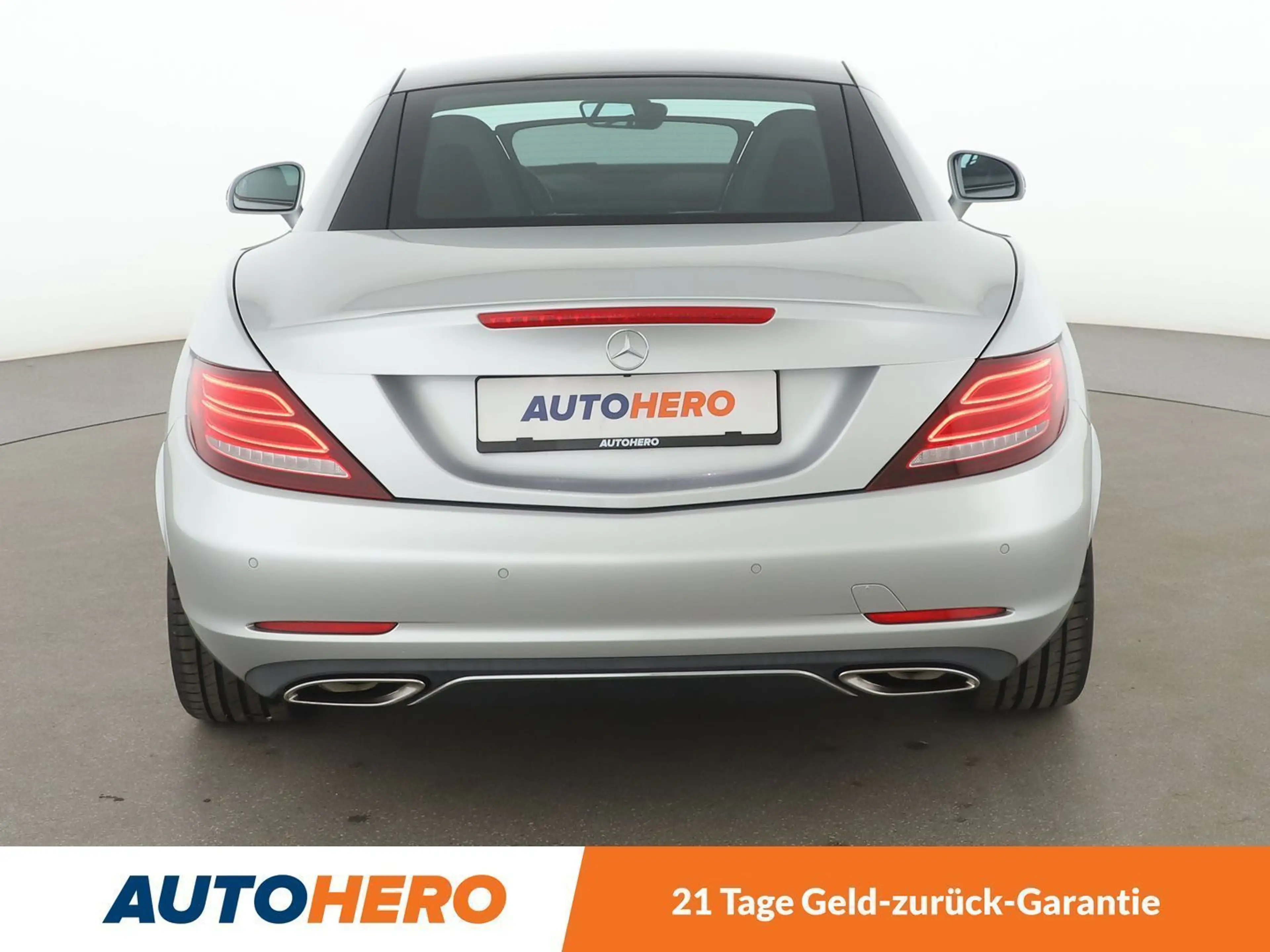 Mercedes-Benz SLC 180 Aut.*NAVI*TEMPO*PDC*SHZ*KLIMA*GARANTIE* — photo 5