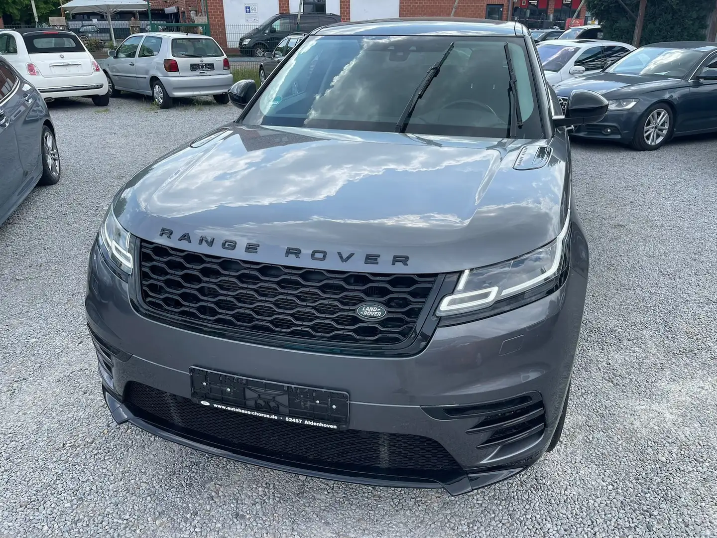 Land Rover Range Rover Velar R- Dynamic 2,0 D Gris - 2