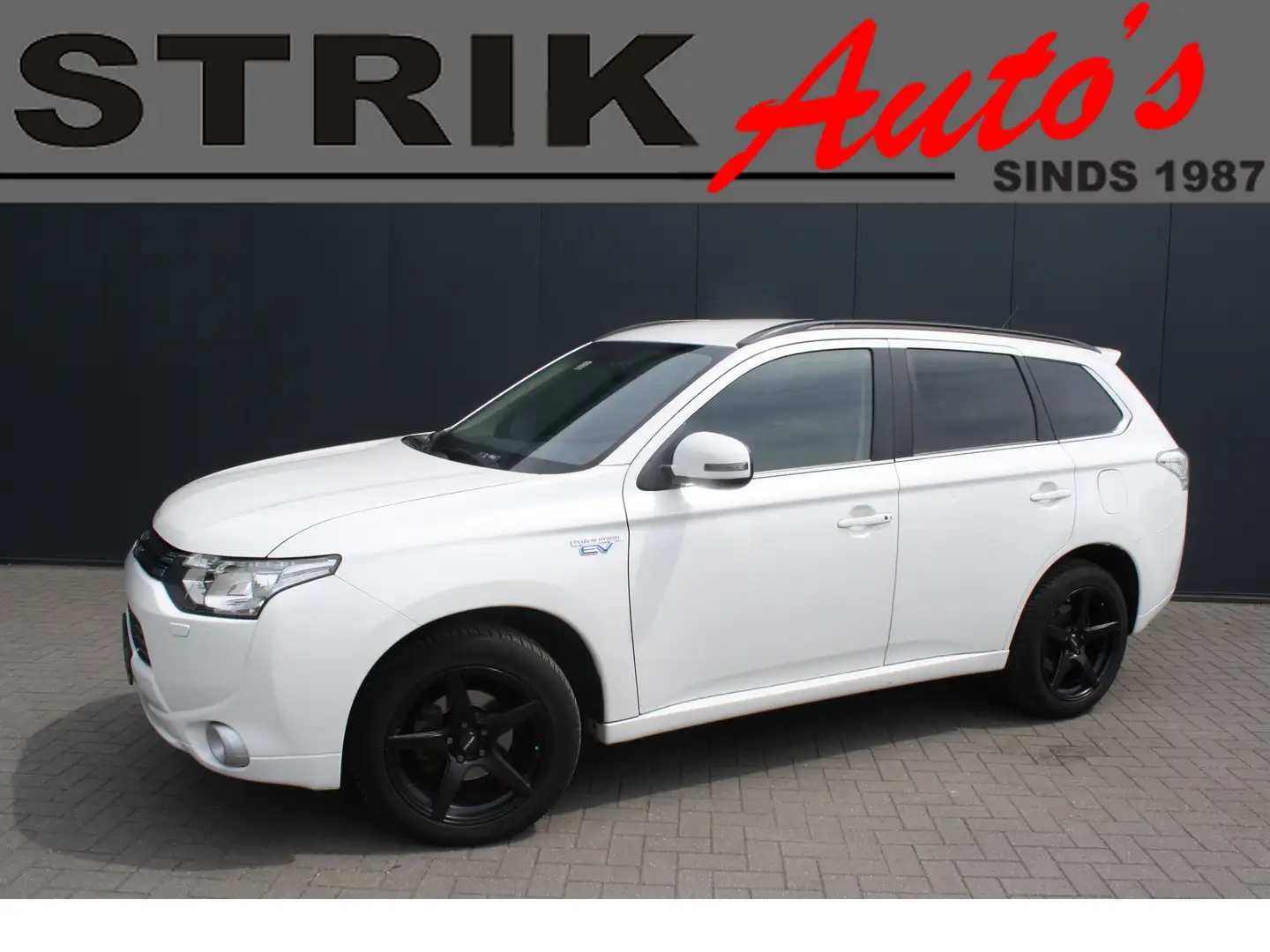 Mitsubishi Outlander 2.0 PHEV Intense + Blanc - 1