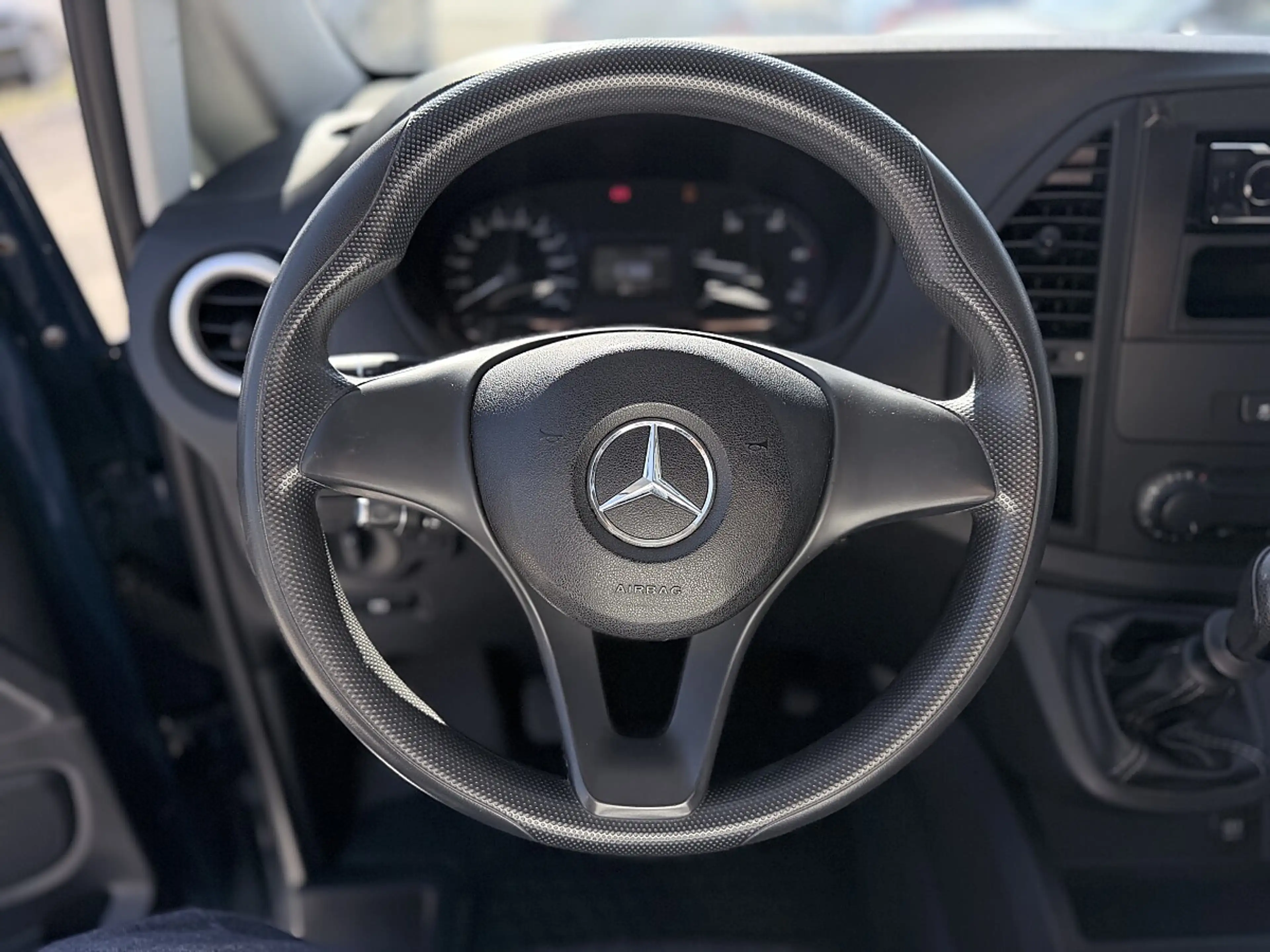 Mercedes-Benz Vito 116 CDI BlueEfficiency lang — photo 12