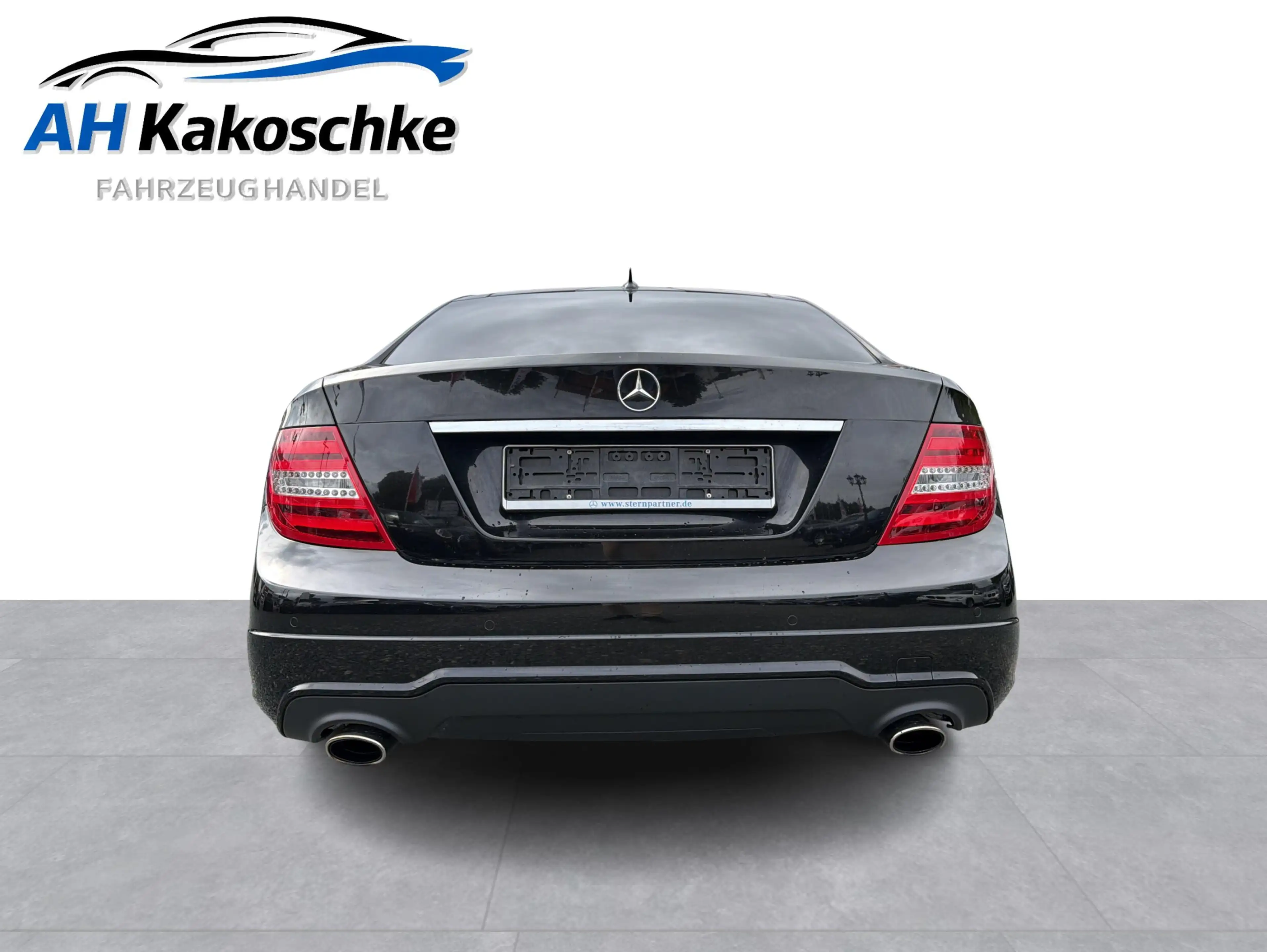 Mercedes-Benz C 350 CGI AMG7GLED Leder Pano Navi — photo 8