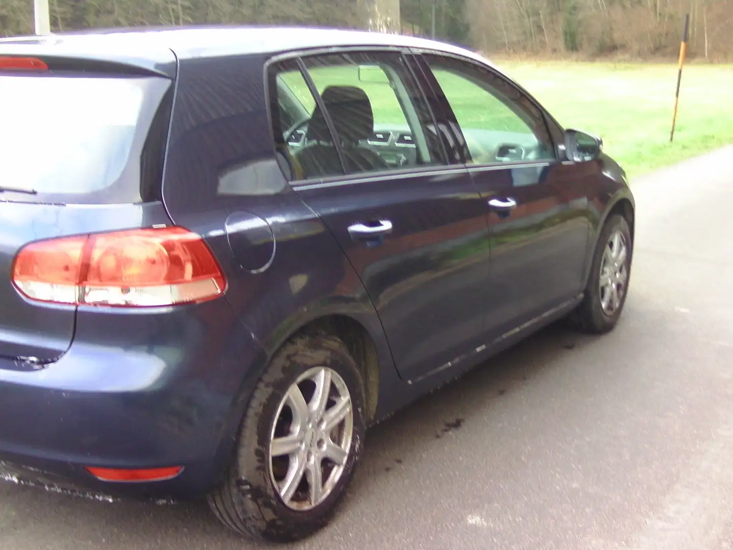 Volkswagen Golf 1.2 TSI,  1.Hd. 5-tg. sehr wenig km! Alu, Klima, Grau - 1