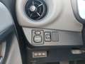 Toyota Yaris 1.5 HYBRIDO FEEL 75CV Blanco - thumbnail 31