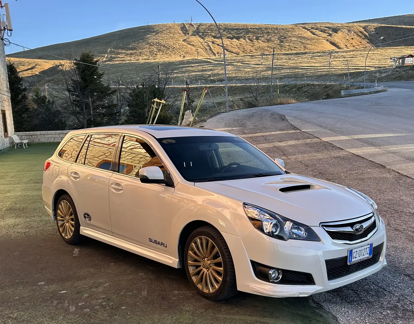 Subaru Legacy SW 2.0d S Dynamic 6mt - 1