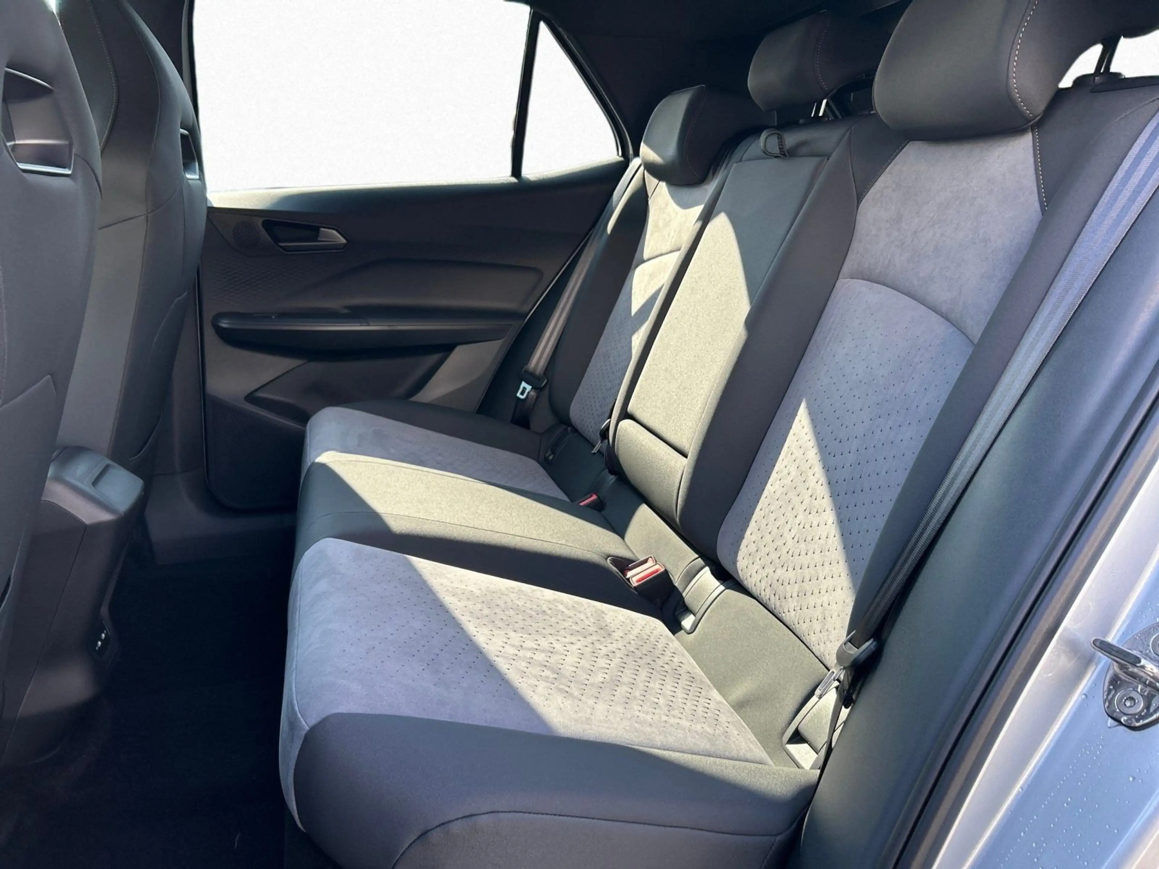 CUPRA Born Edition Dynamic 170 kW 77 kWh — photo 11