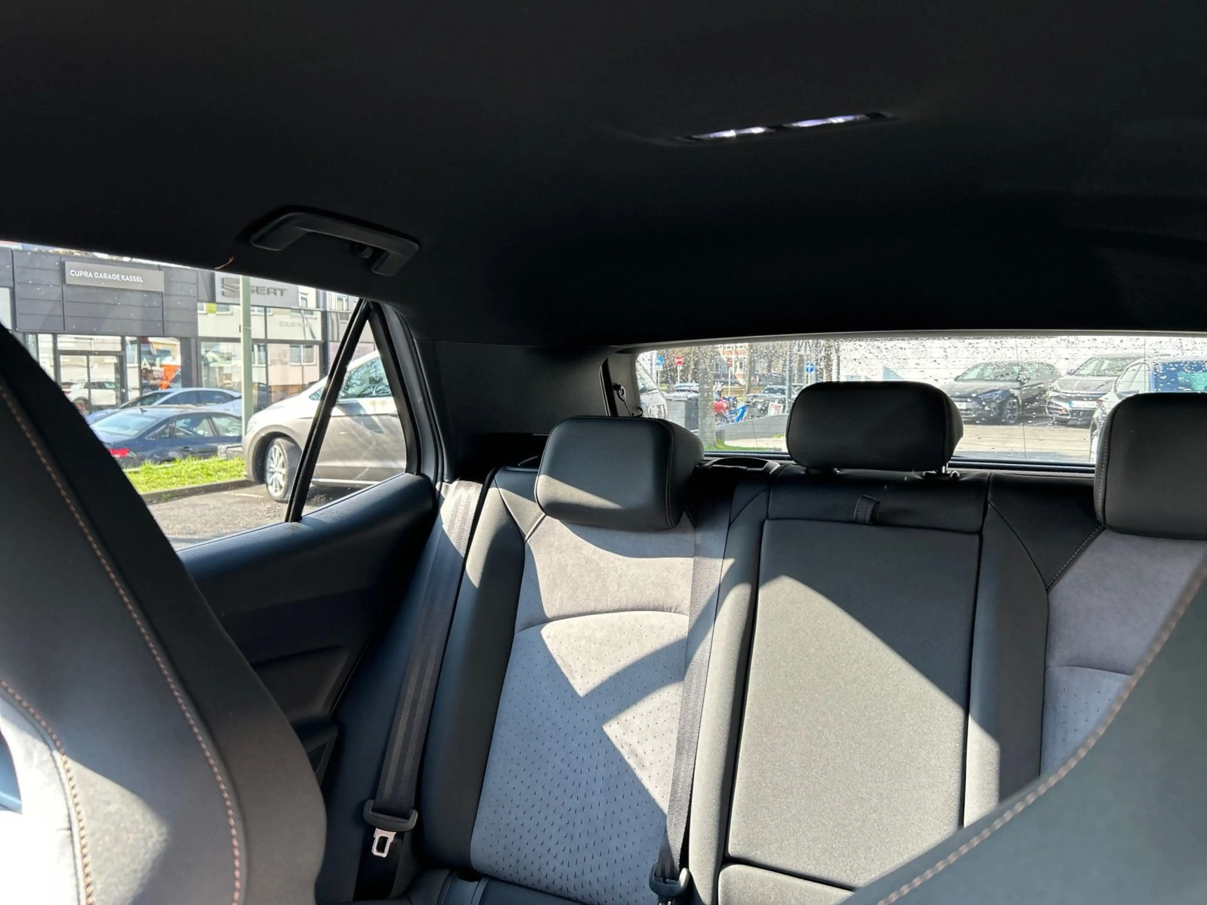 CUPRA Born Edition Dynamic 170 kW 77 kWh — photo 8