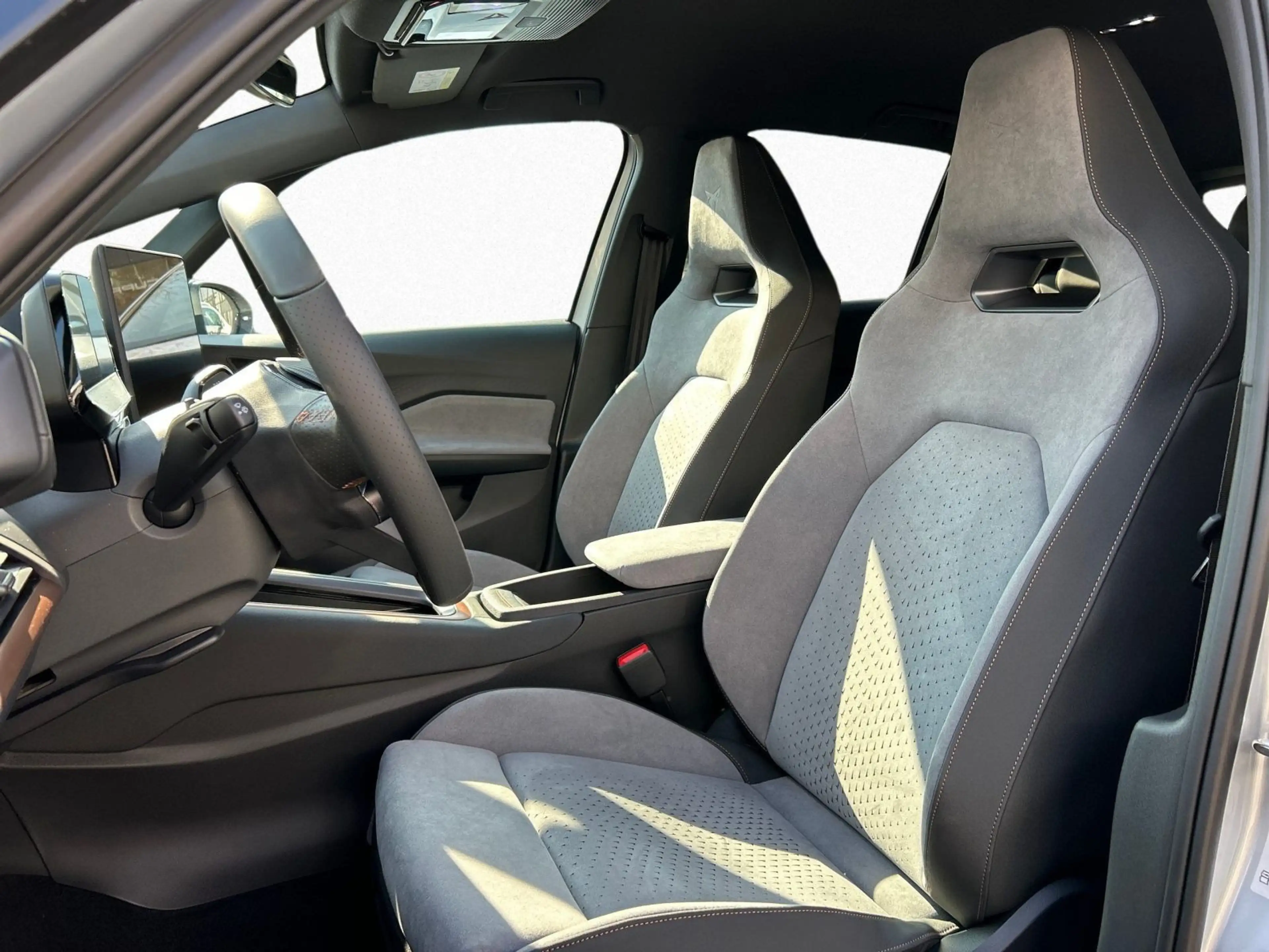 CUPRA Born Edition Dynamic 170 kW 77 kWh — photo 7