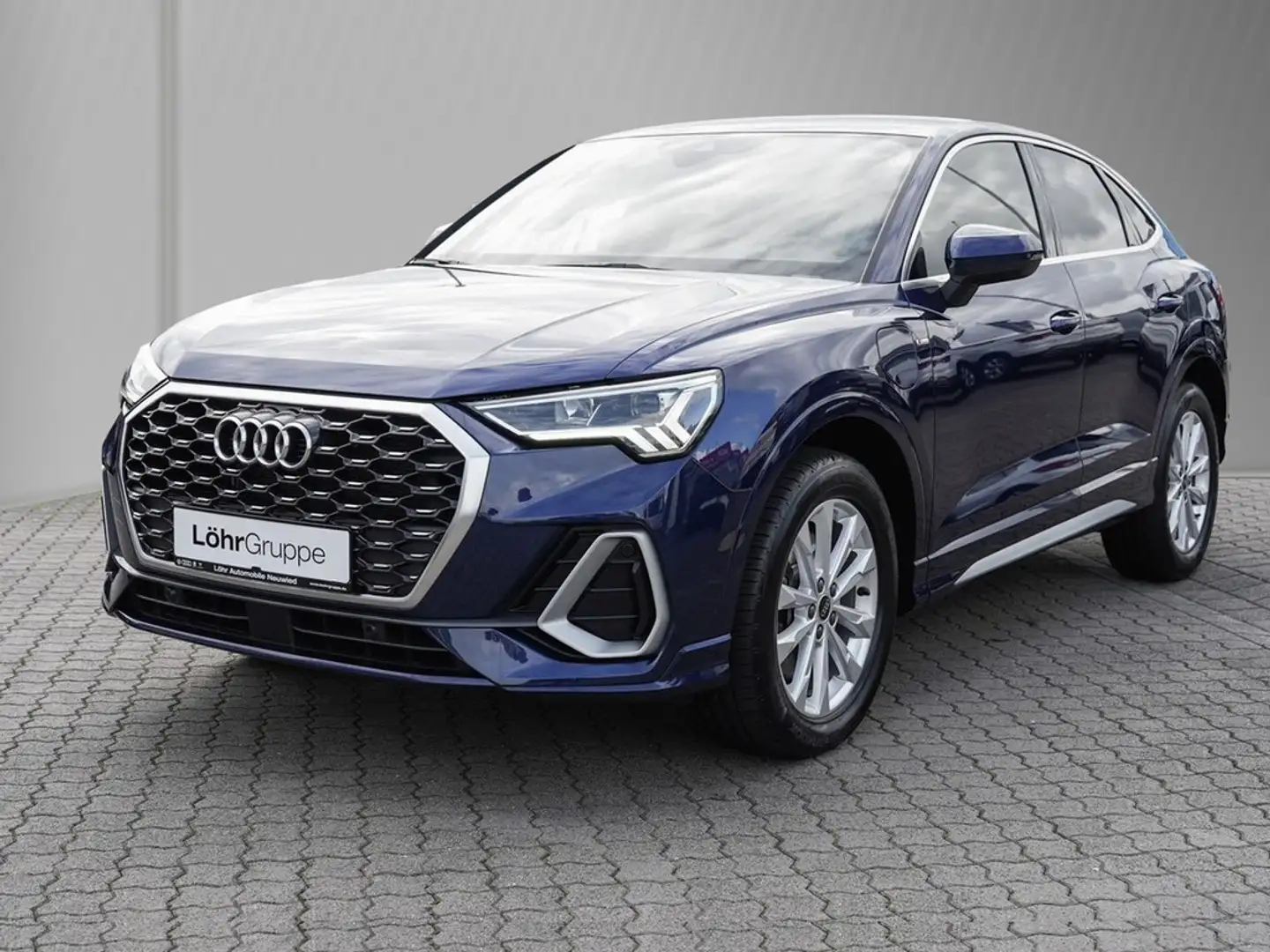 Audi Q3 Sportback 45 TFSIe S tronic S Line /AHK/LED Blau - 2