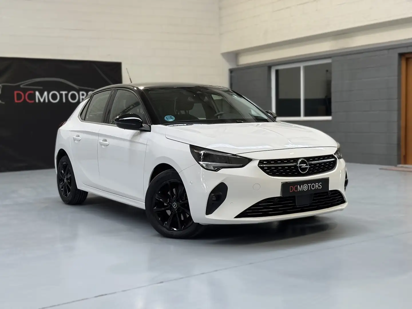 Opel Corsa 1.2T XHL S/S Elegance 100 Blanc - 2