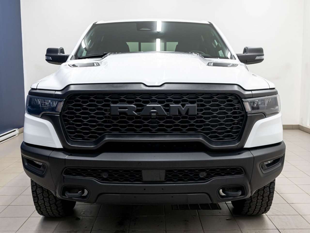 2026 RAM 1500 REBEL CREW 4X4 *NAV* SIÈGES CHAUF CARPLAY REG ADAP — снимка 1
