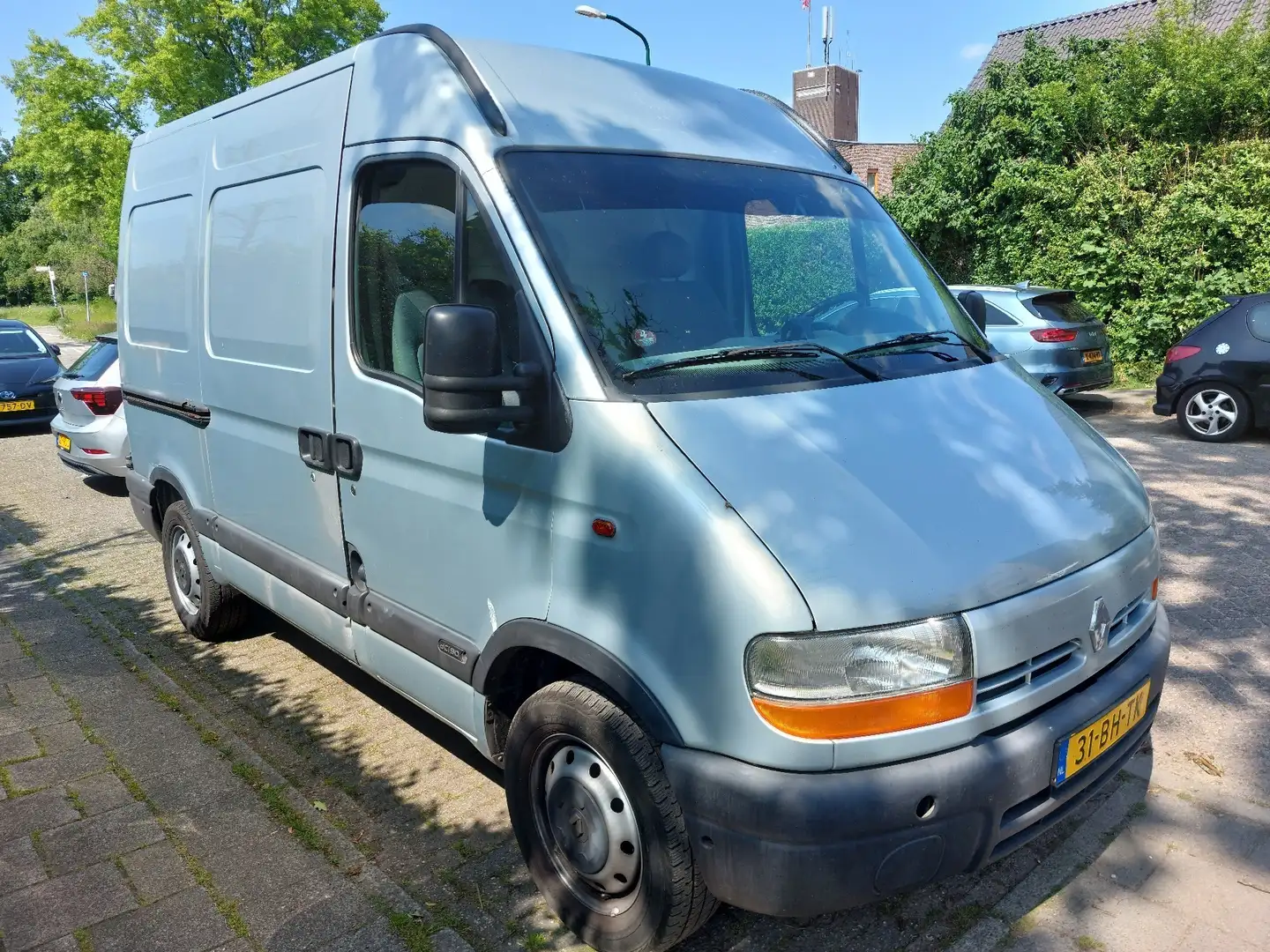 Renault Master T33 2.2dCi L1H2 Argent - 1