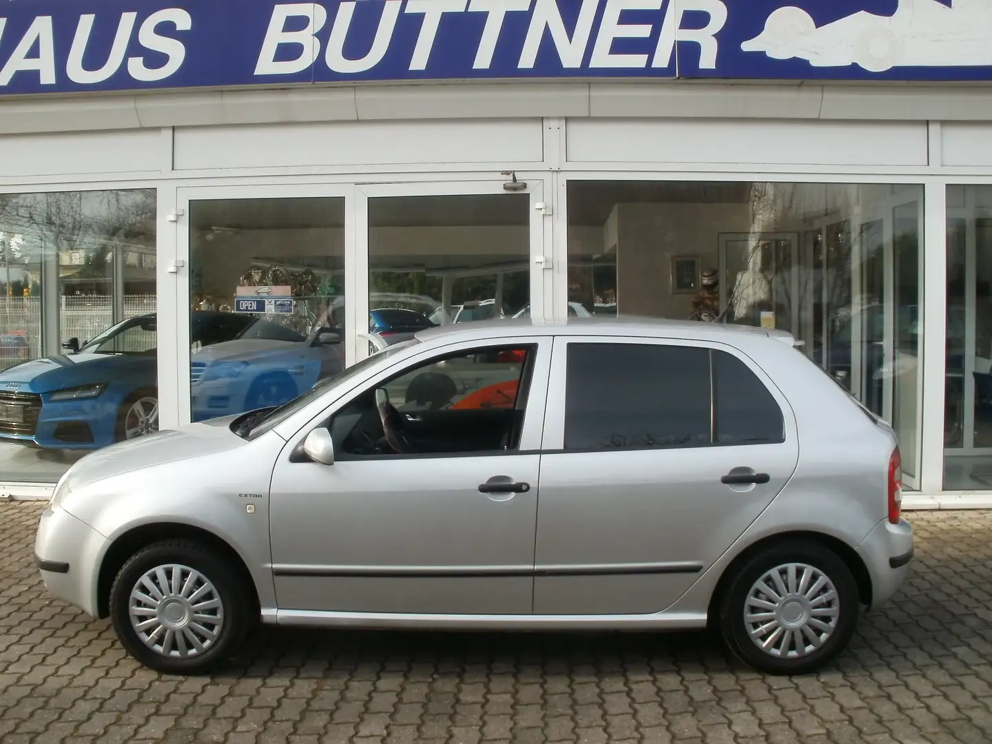 Skoda Fabia 1.4 16V Extra ,Klima, Tüv neu Silber - 2