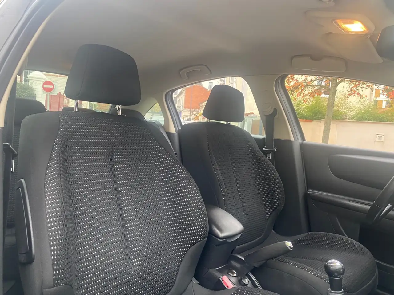 Citroen C4 Berline — photo 11
