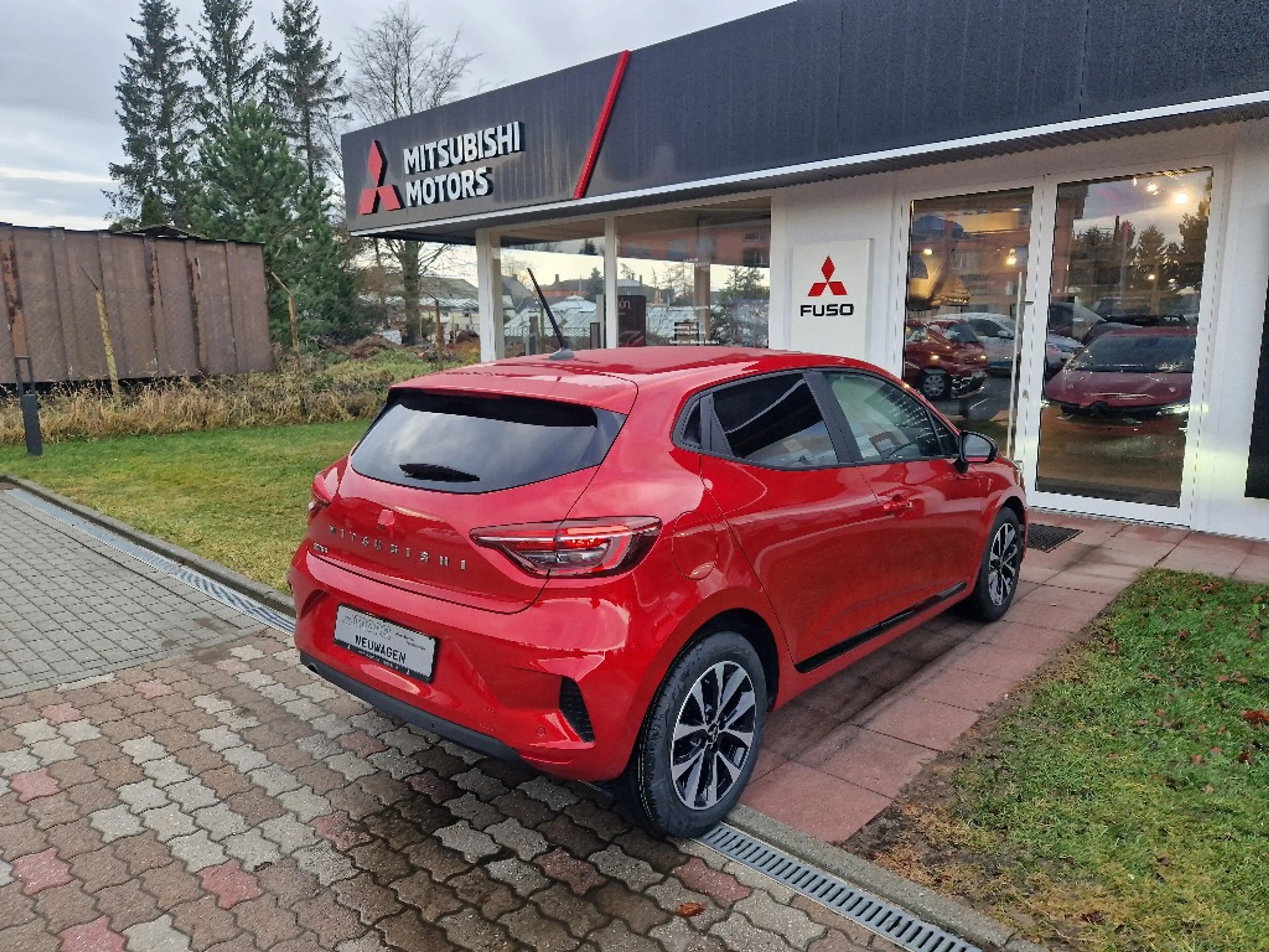 Mitsubishi Colt PLUS 1.0 *RÜCKFAHRKAMERA*LED-SCHEINWERFER* — photo 13