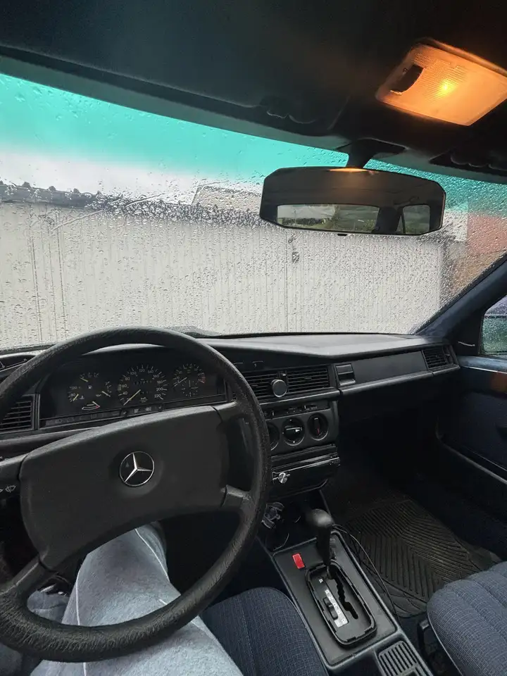 Mercedes-Benz 190 E /EFI/ Automaat, foto 5