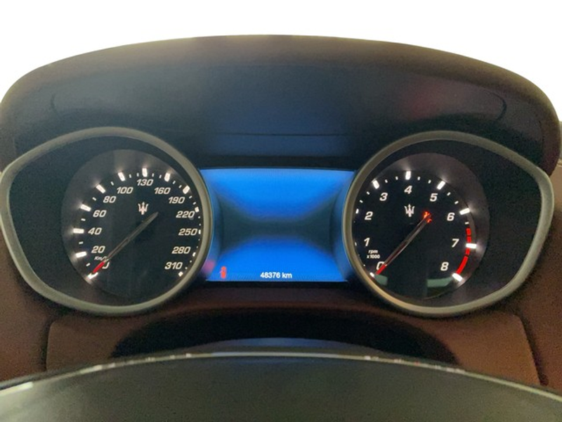 Maserati Ghibli 3.0 V6 GranLusso Leder Zegna — photo 8
