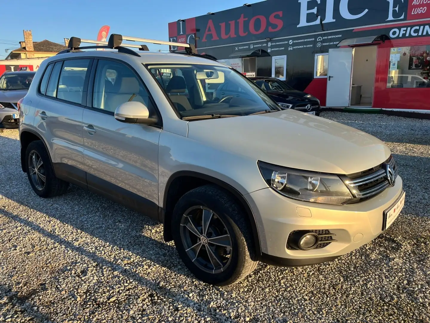 Volkswagen Tiguan 2.0TDI BMT Country 4M DSG 140 Braun - 1
