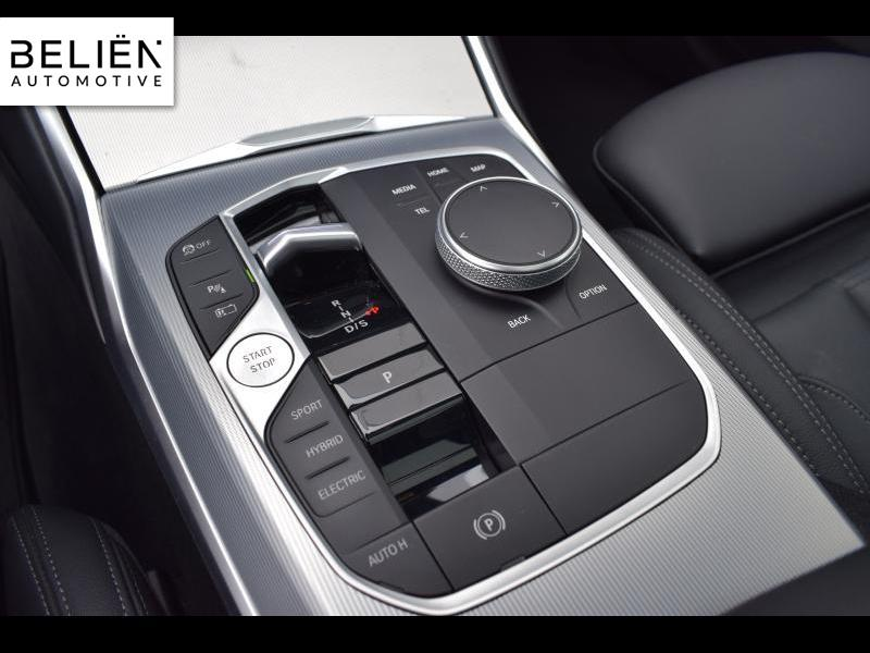 BMW 320 Touring — photo 18
