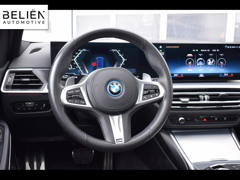 BMW 320 Touring — photo 9