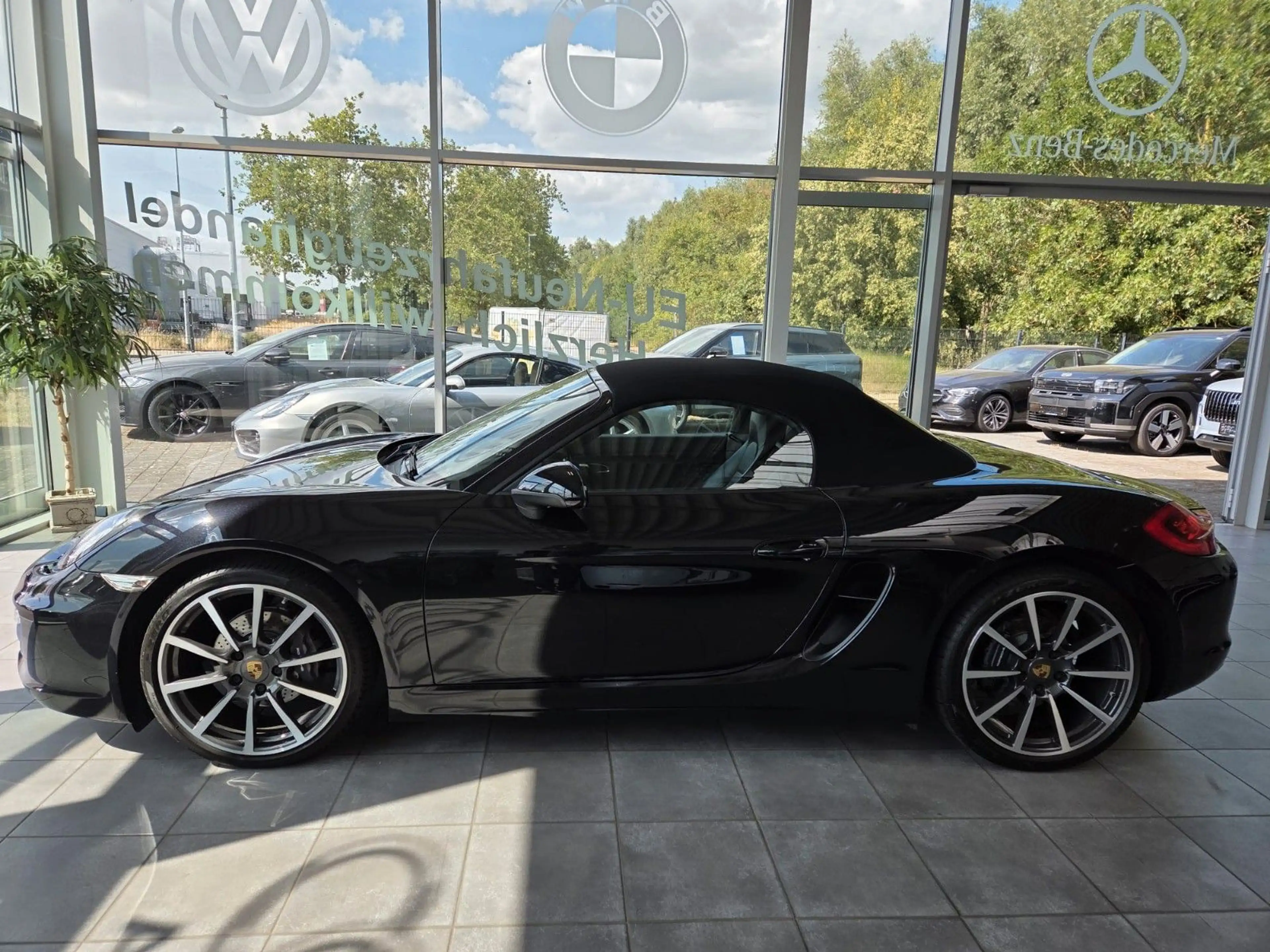 Porsche Boxster Black Edition — photo 2