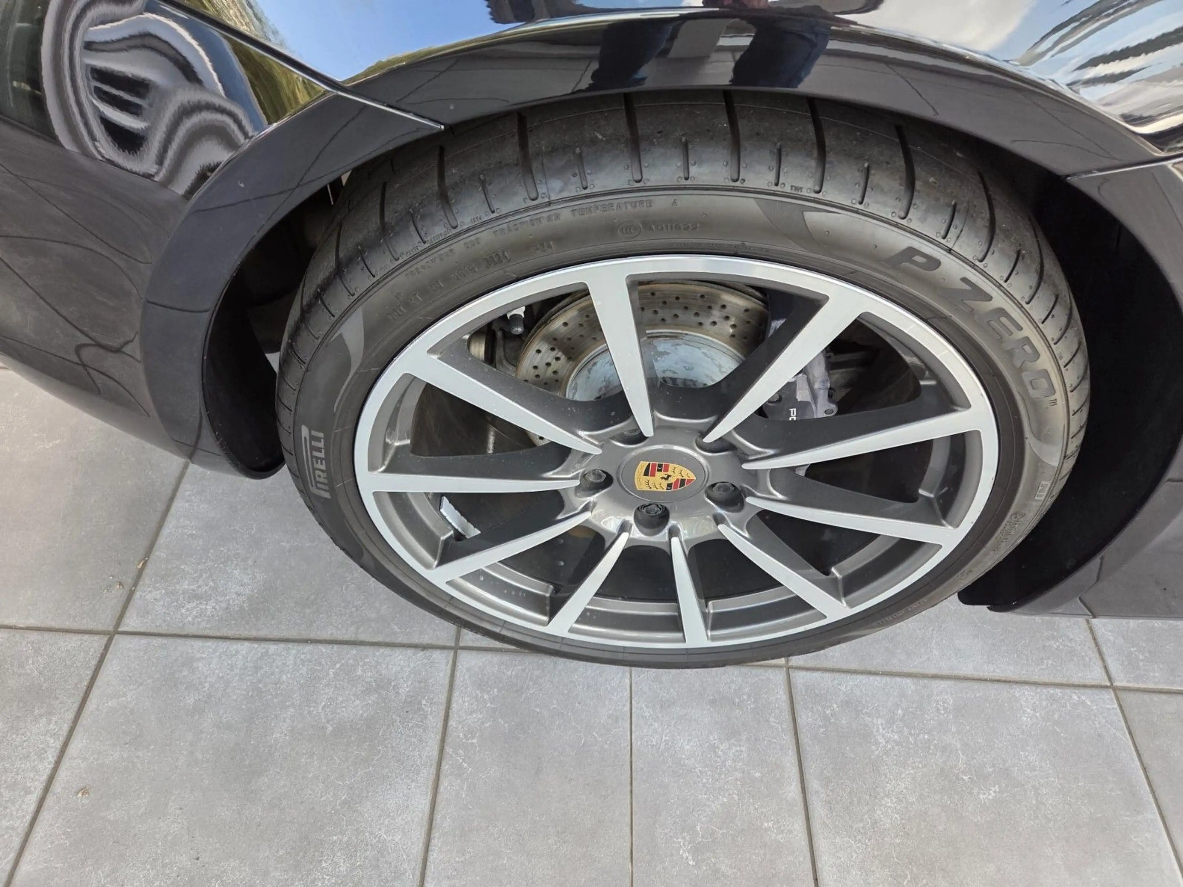 Porsche Boxster Black Edition — photo 9