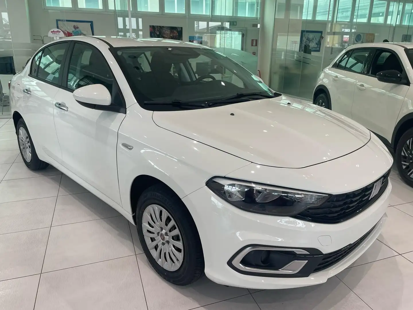 Fiat Tipo 1.6 Mjt S&S 4 porte - Pronta consegna Білий - 1