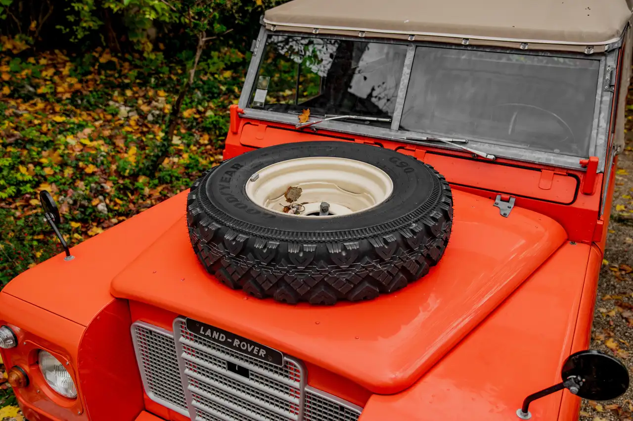 Land Rover Series III 109 2.25 6 cylindres Baché 1976, foto 7