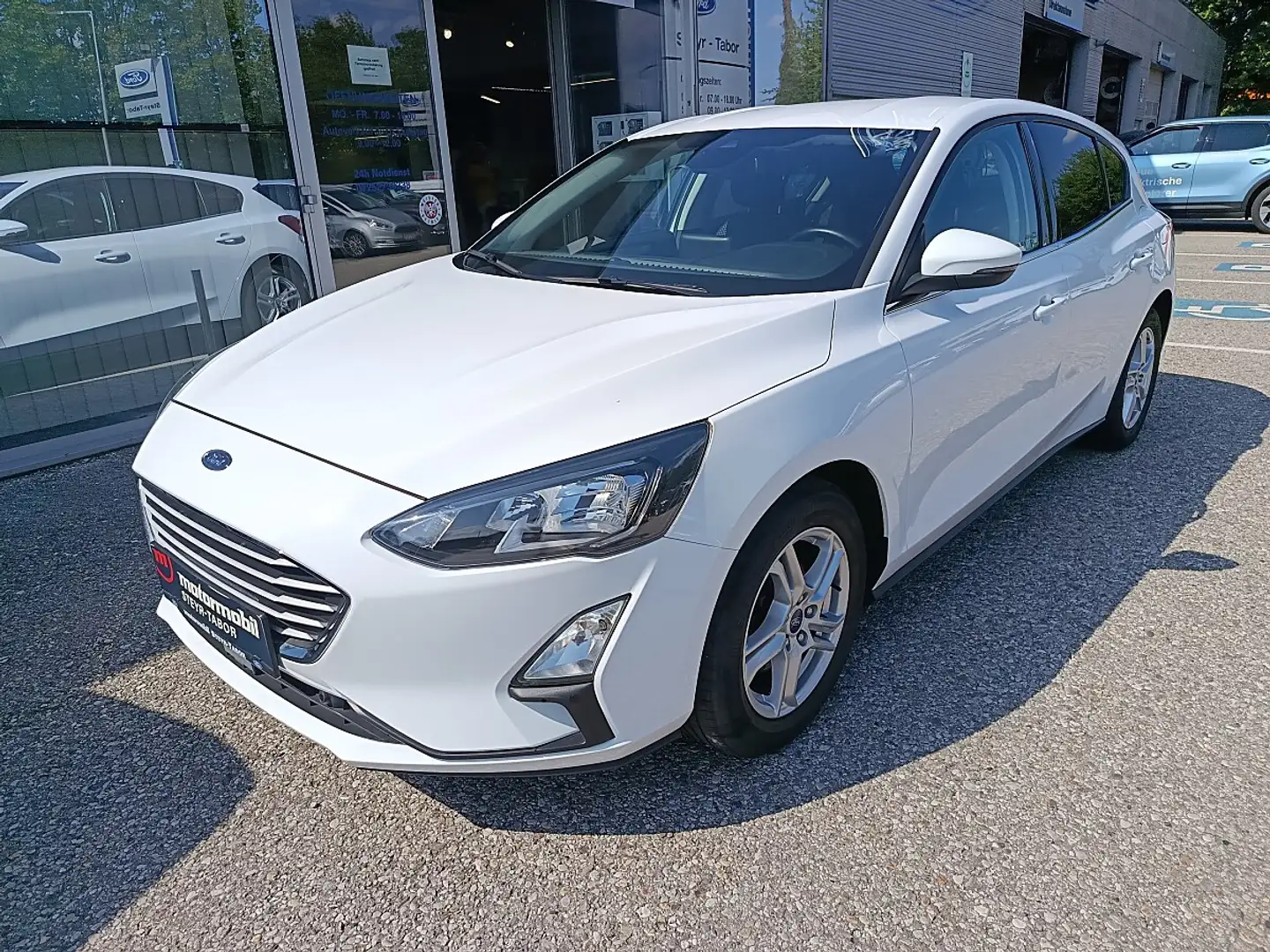 Ford Focus 1,0 EcoBoost Cool & Connect Weiß - 1
