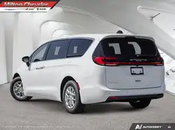 Chrysler Pacifica 2027