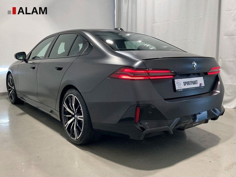 BMW 540 d Lim. xDrive M Sport ACC HUD H&K 360°-Cam — photo 4