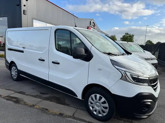 Renault Trafic 2.0 dCi L2H1 lange versie 1st eig ohboek  trekhaak pdc cruise navi