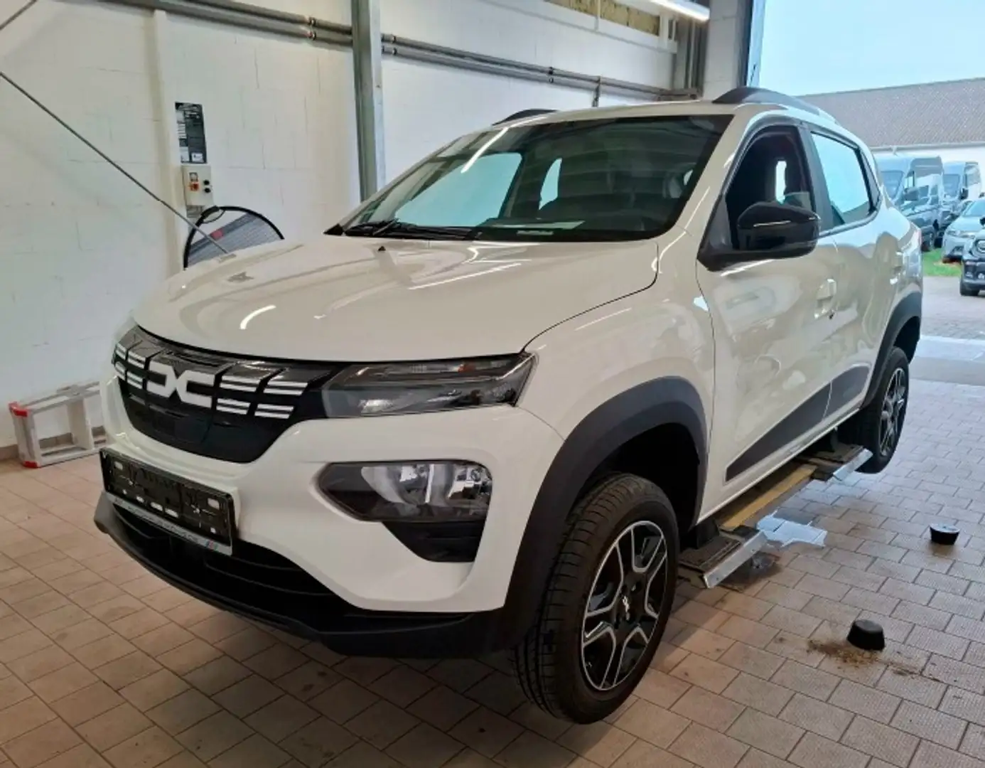 Dacia Spring 45 ExpressionPaket CCS - Navi Weiß - 1