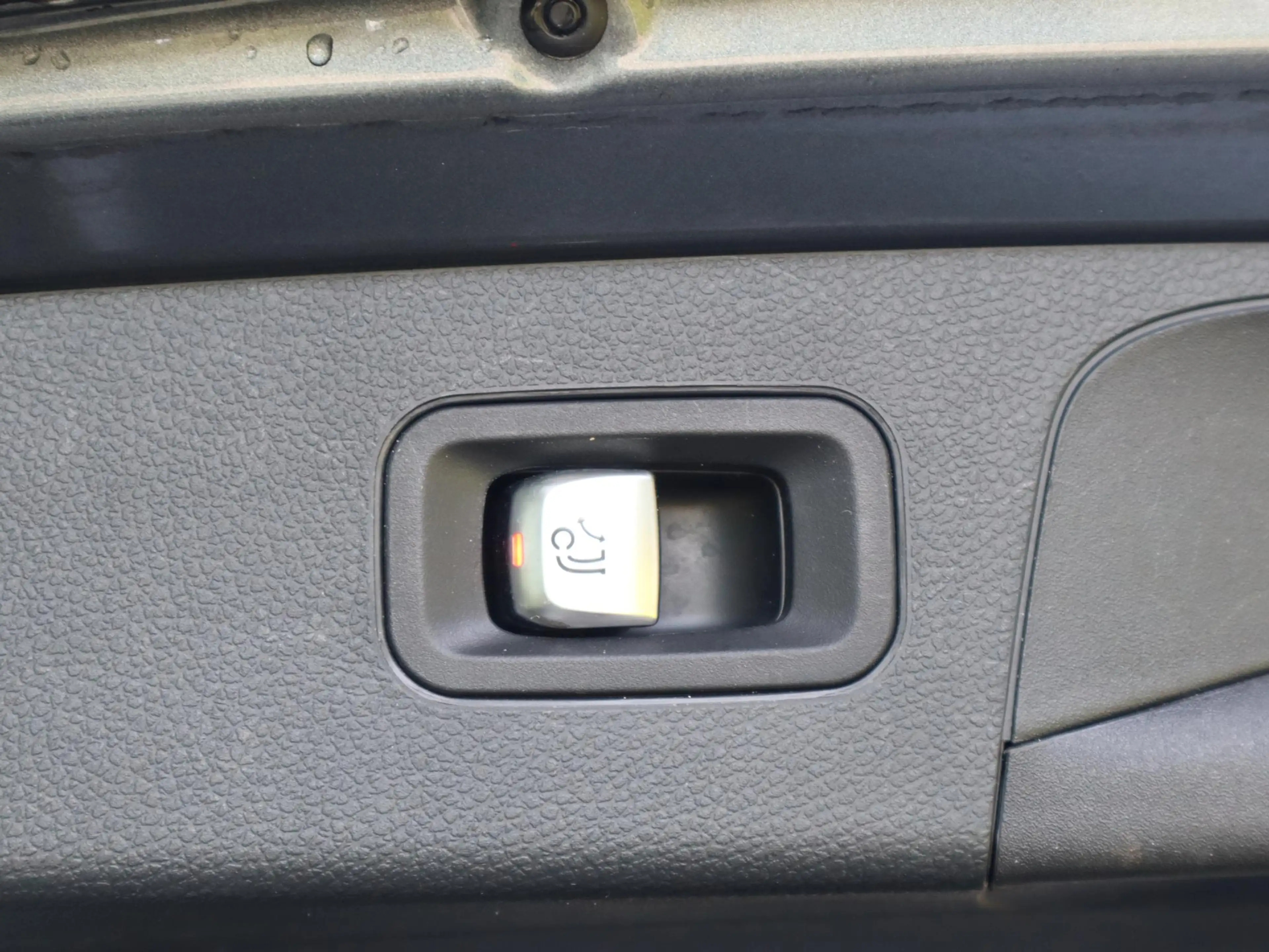 Mercedes-Benz GLC 300 300e 4MATIC Premium l Trekhaak l Nightpakket l Car — photo 7